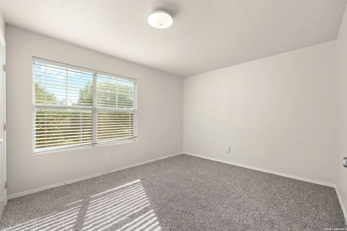 Photo of 9131 LAGUNA FLS