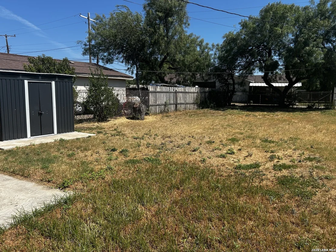 Photo of 1449 Juanita Dr