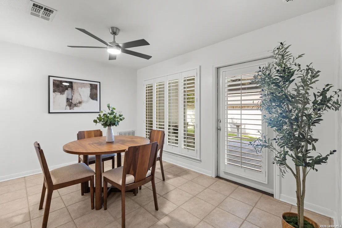 Photo of 6119 CRESCENT FLS
