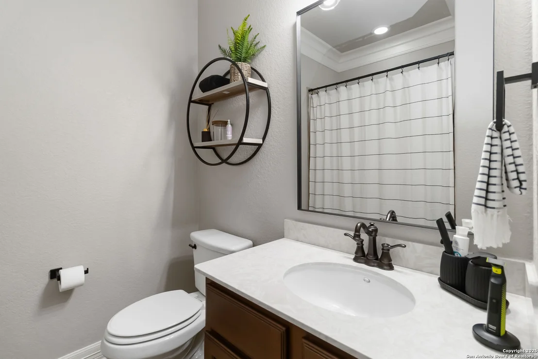 Photo of 1012 Rivers Peak