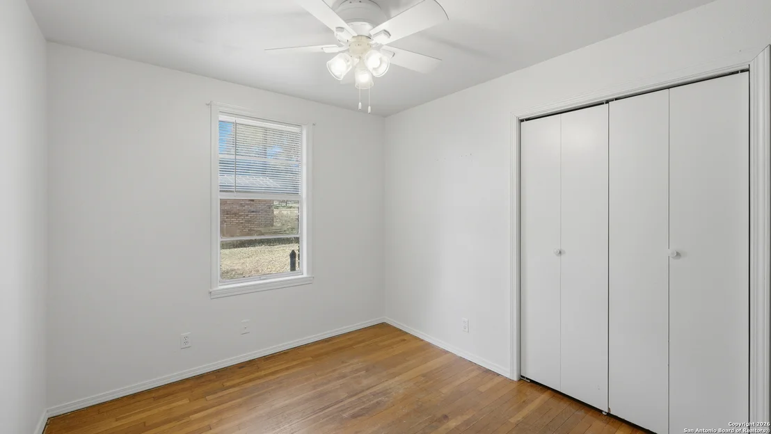 Photo of 1248 Edwards