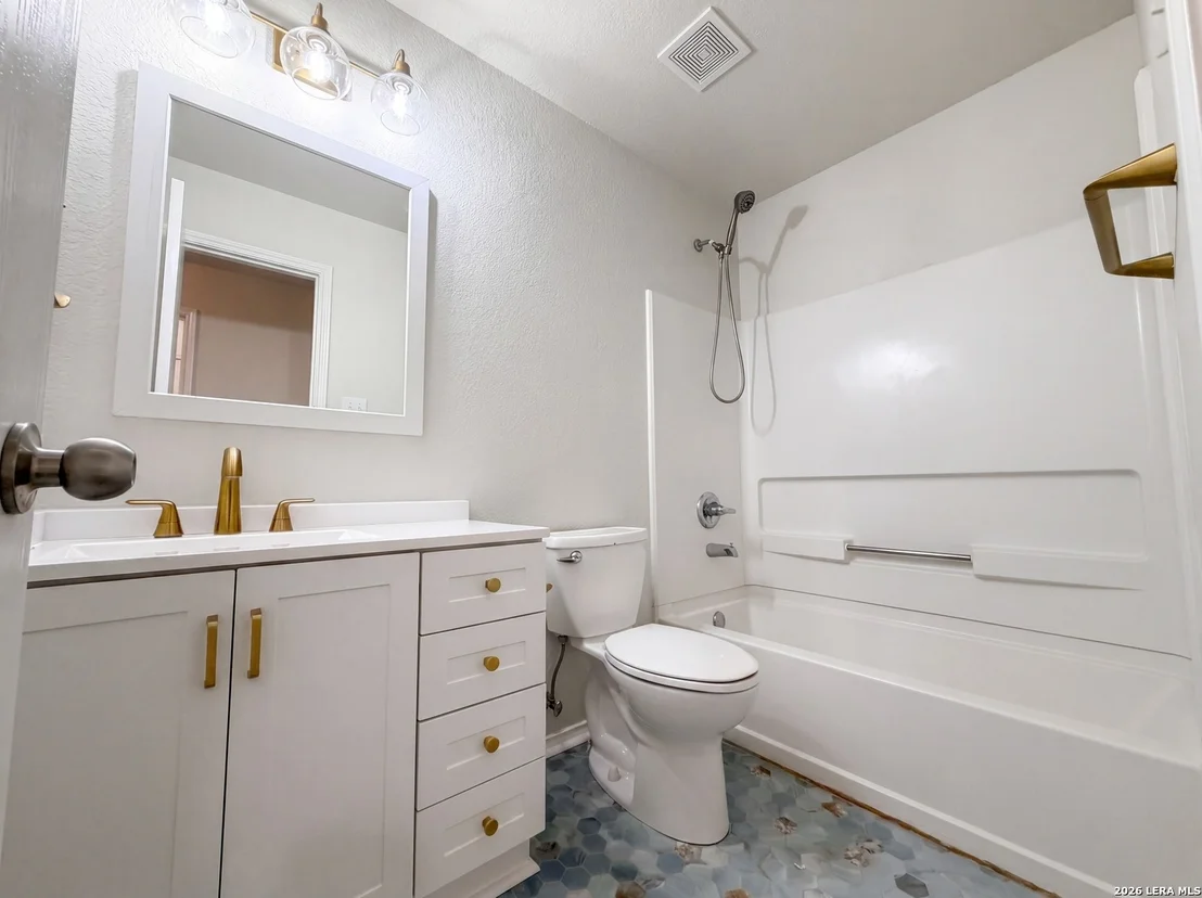 Photo of 333 LONGHORN WAY