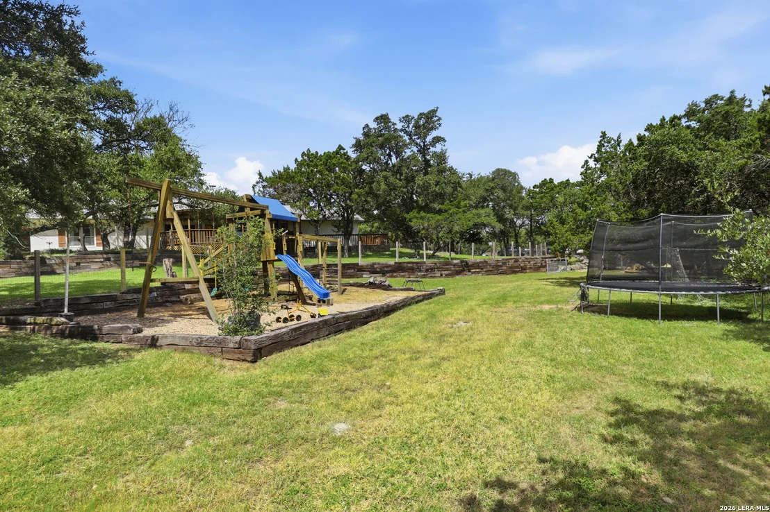 Photo of 8908 CEDAR TRL