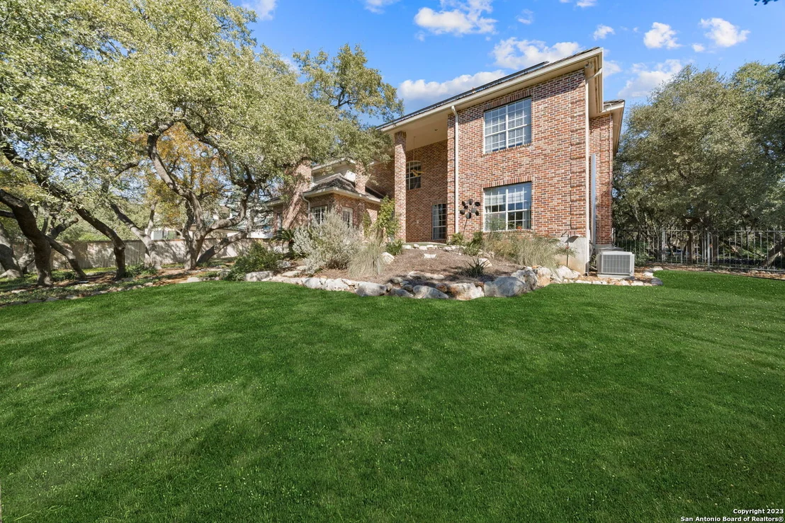 Photo of 32 IMPERIAL WAY