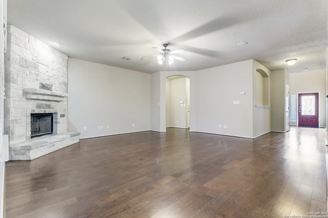 Photo of 3418 Alonzo Fields