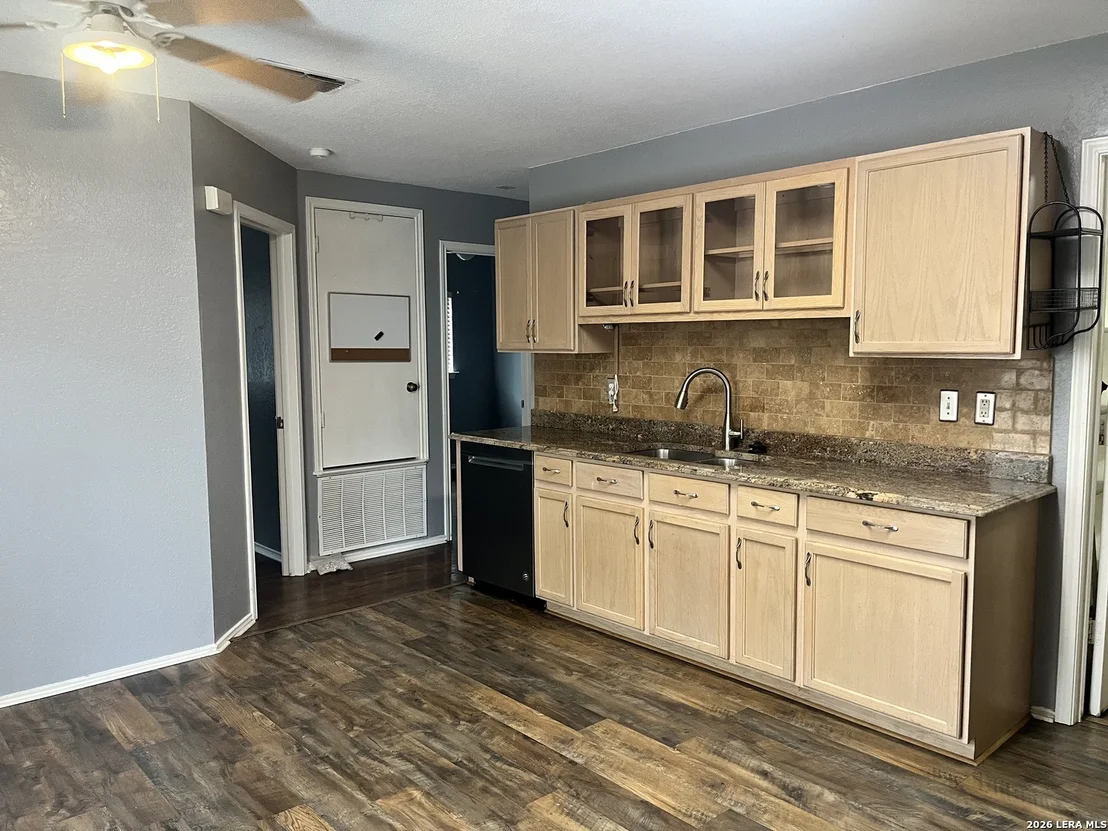 Photo of 16131 IKE LN