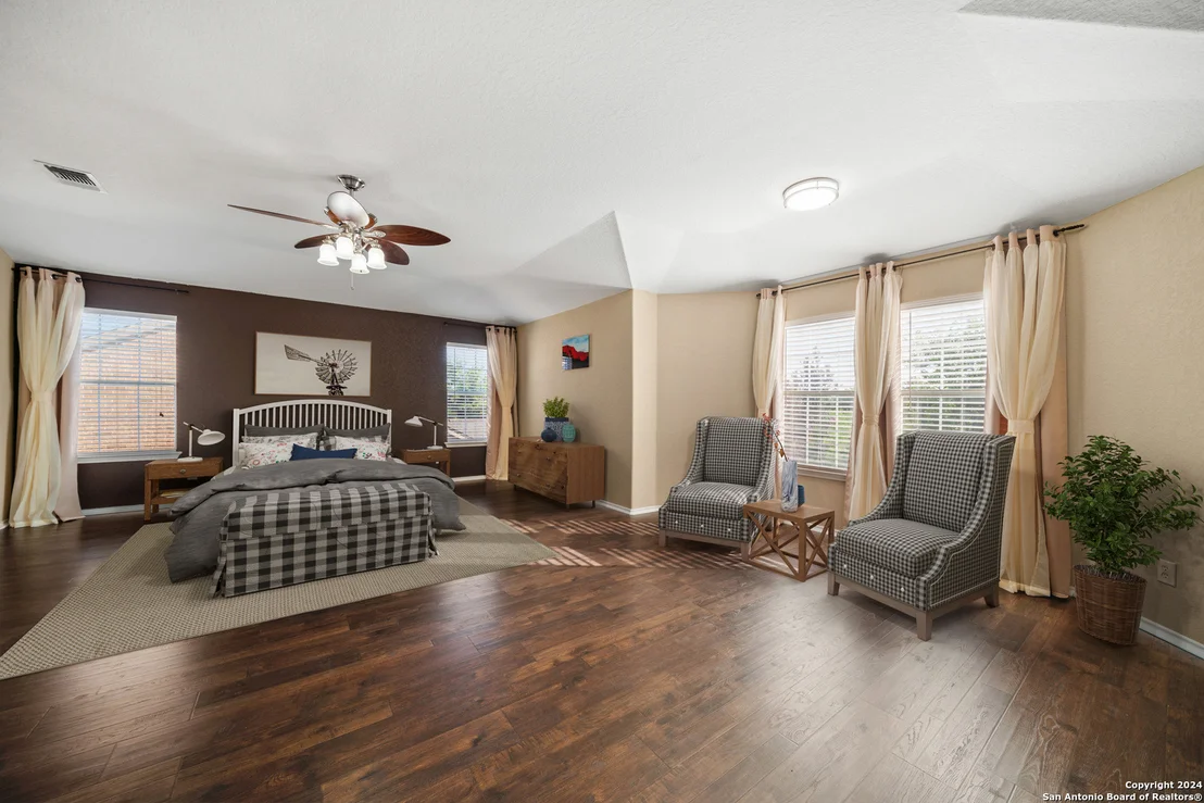 Photo of 321 Town Creek Way