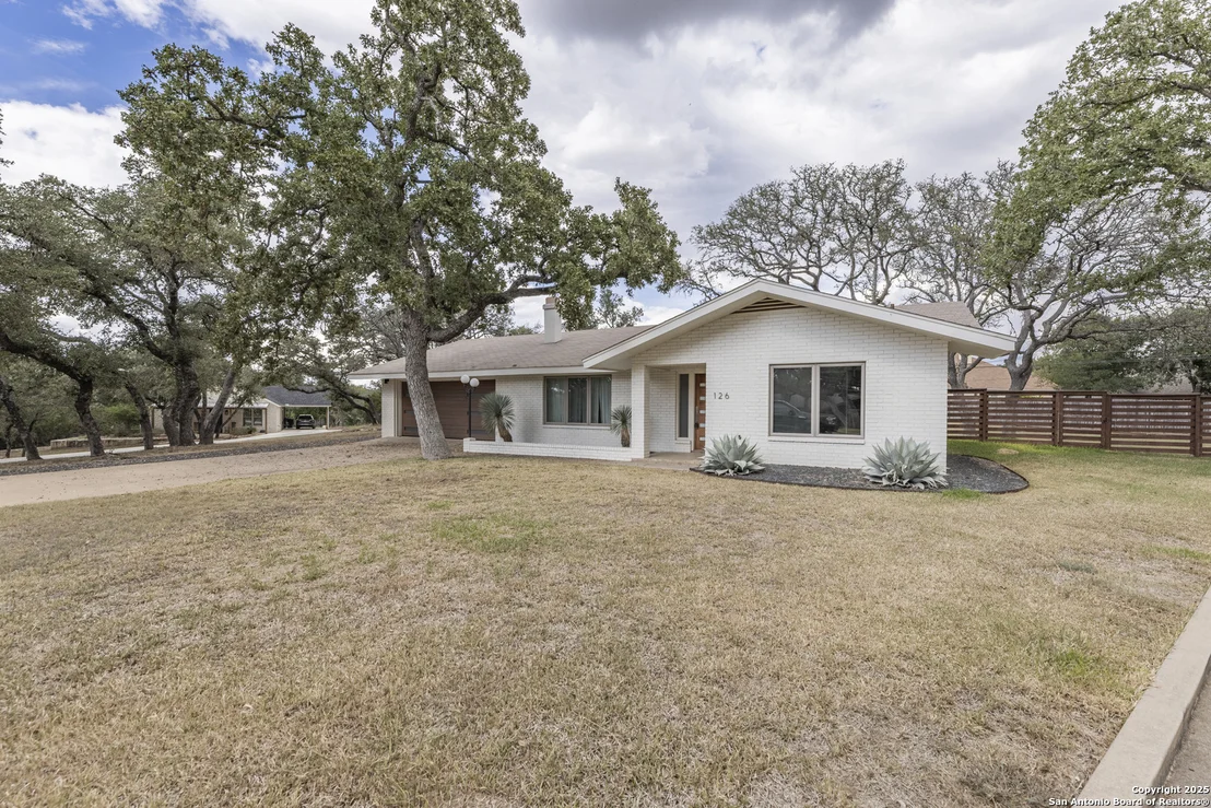 Photo of 126 ridgewood