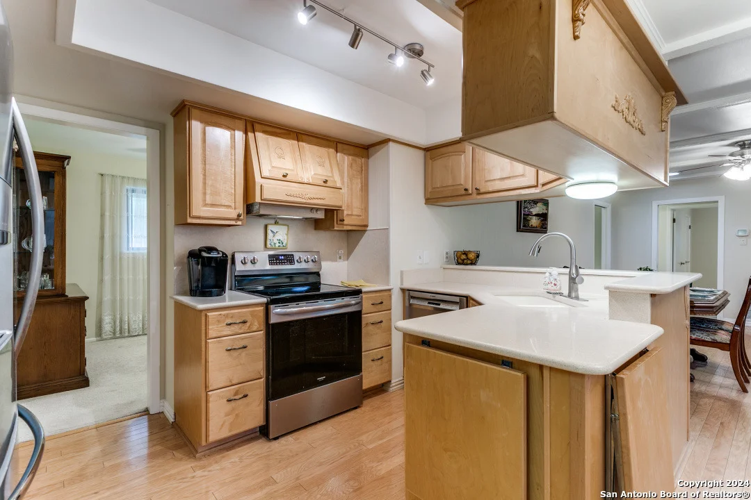 Photo of 3406 John Glenn