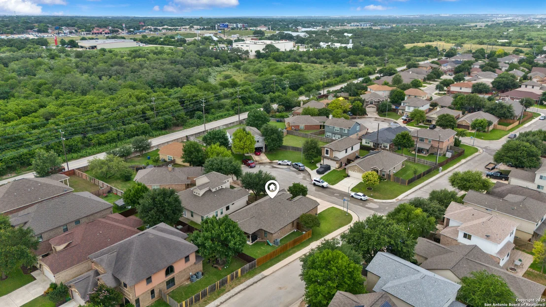 Photo of 9815 Leubeck Ranch