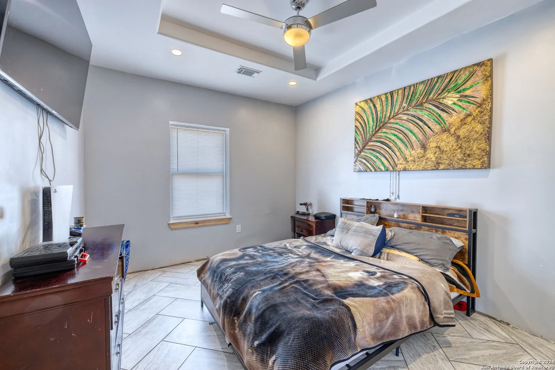 Photo of 136 Cardinal Drive