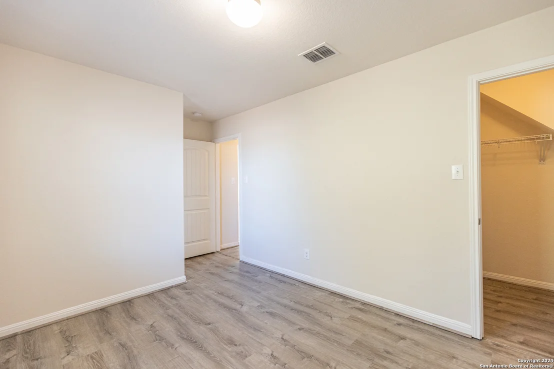 Photo of 7411 HORIZON PT