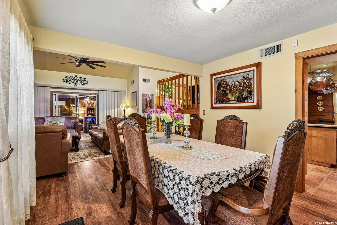 Photo of 15519 Long Creek