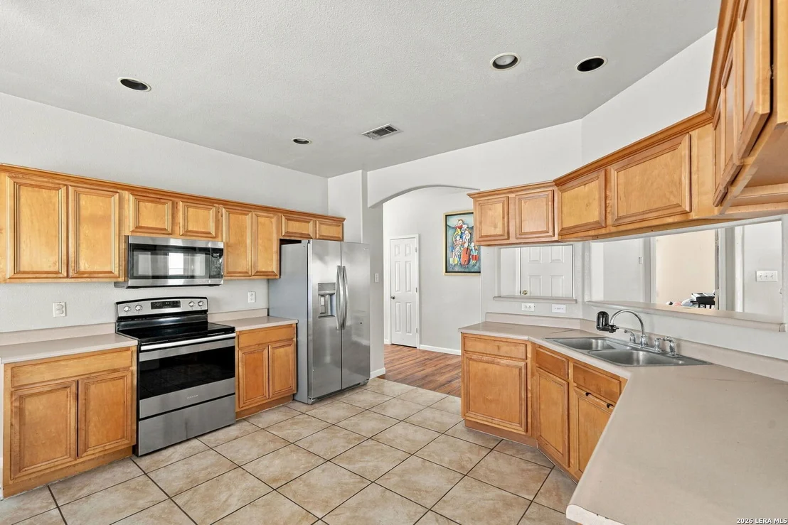 Photo of 1307 Bluff Forest