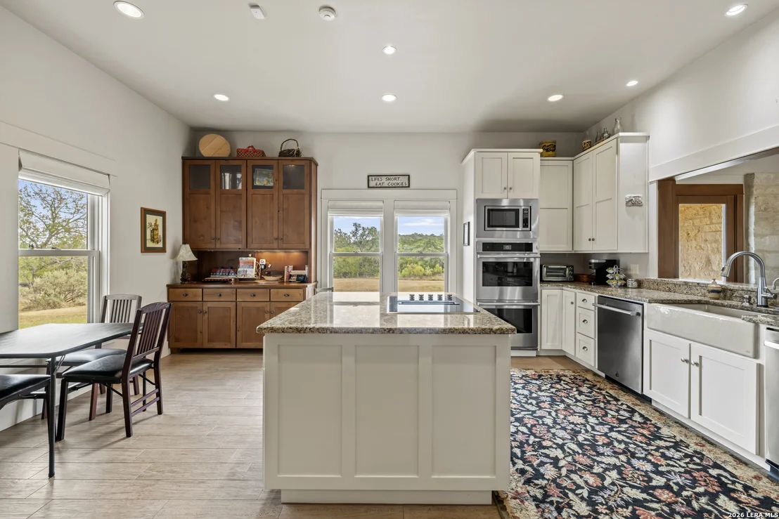 Photo of 957 Cedar Hills