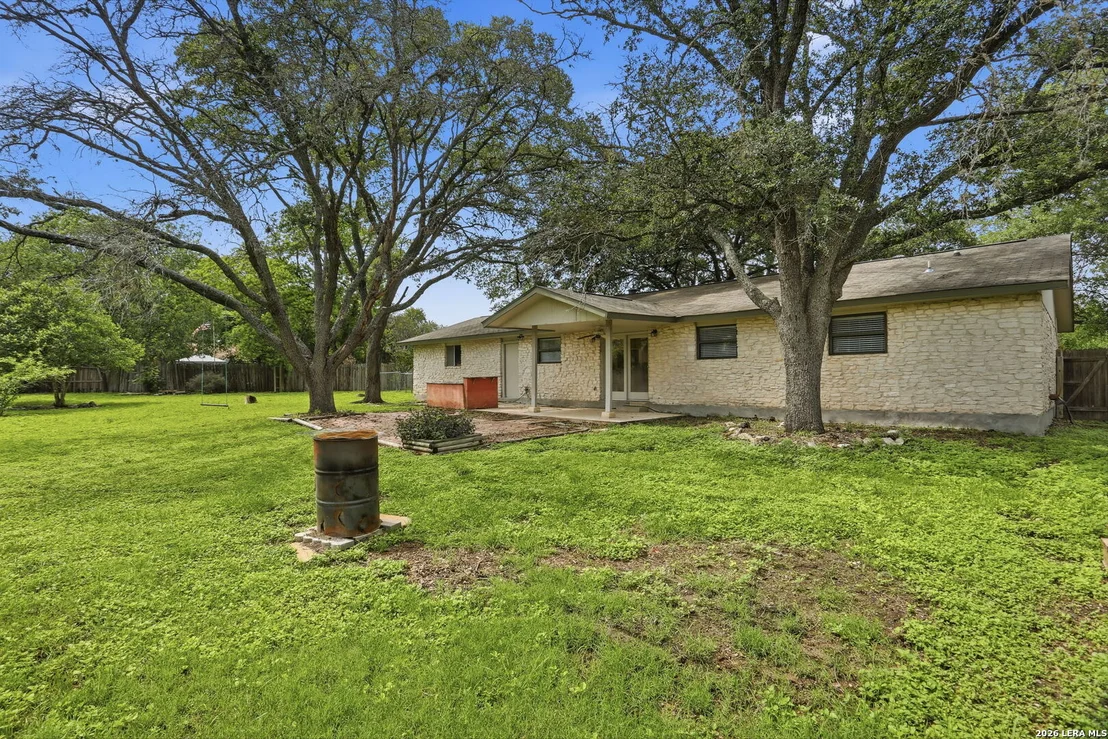 Photo of 303 CASTLE CT