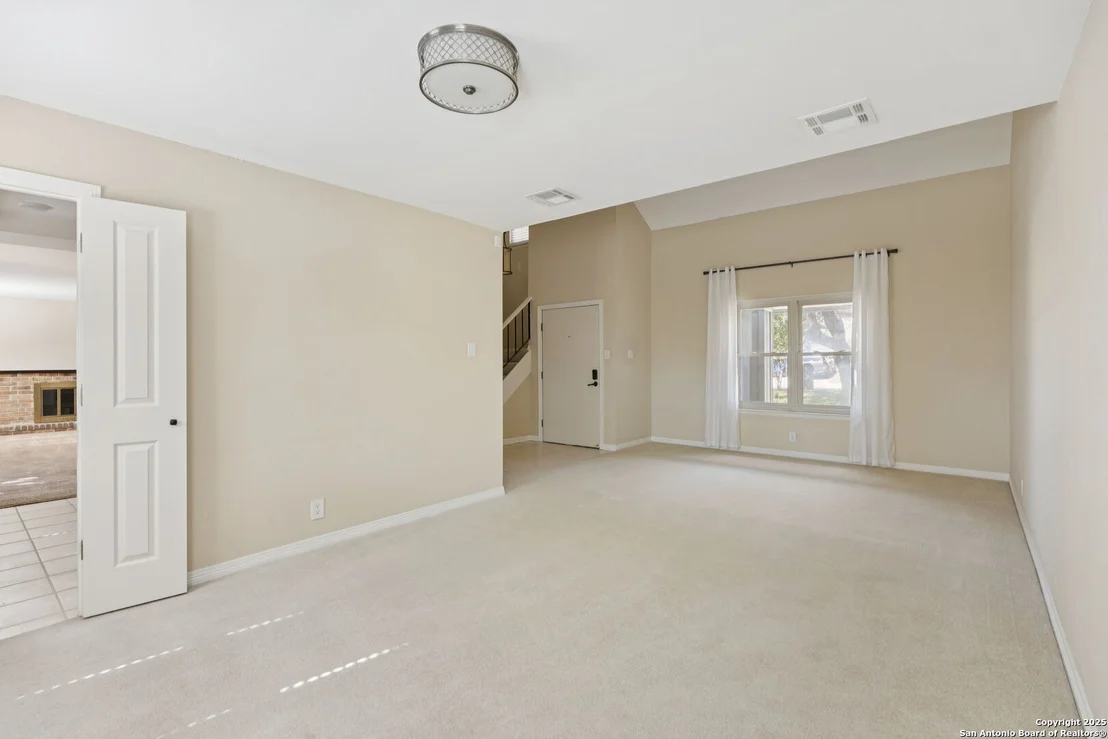 Photo of 8406 Timber Crest