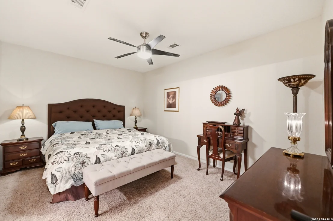 Photo of 237 THORAIN BLVD
