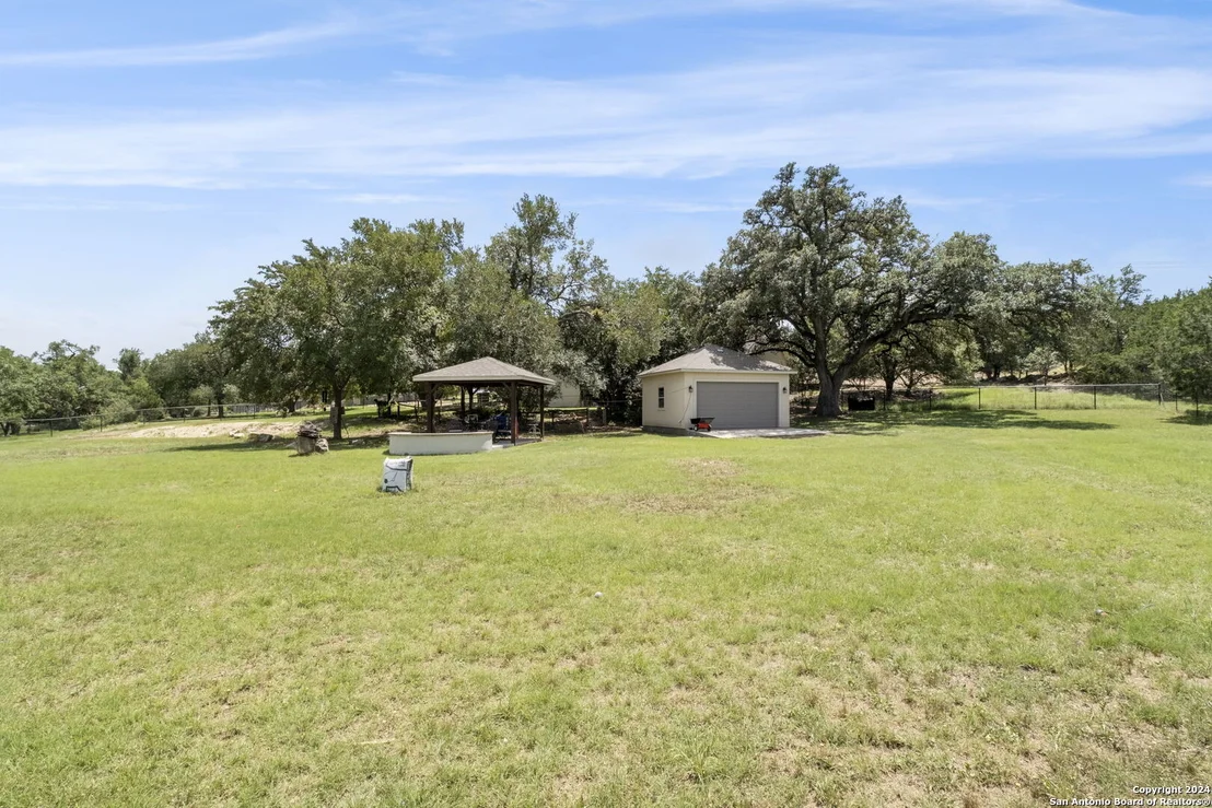 Photo of 215 COMAL RUN