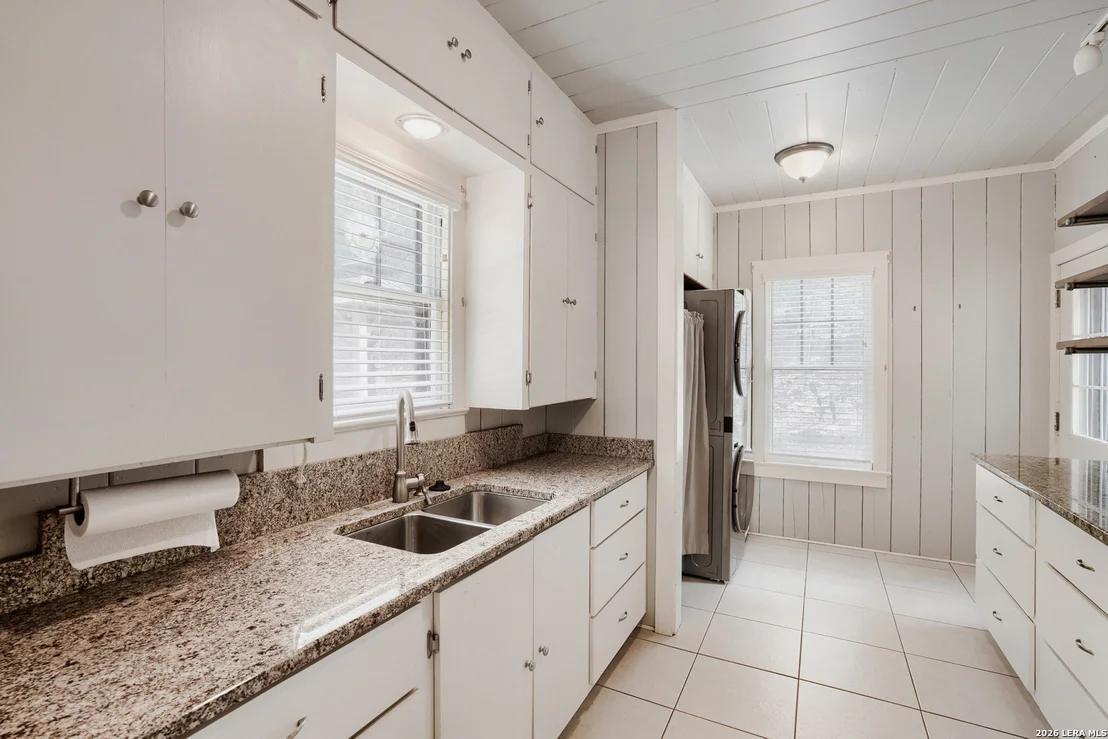 Photo of 19706 GREY FOREST DR