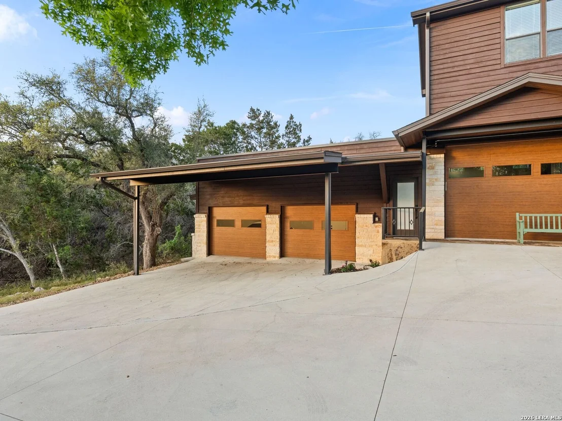 Photo of 1146 VICTORIA LN