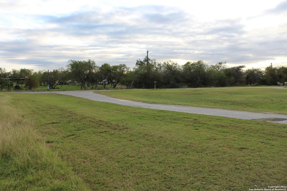 Photo of 443 S Loop 1604 W