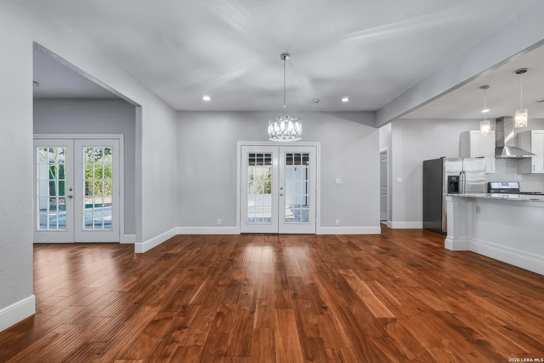Photo of 825 Eventide
