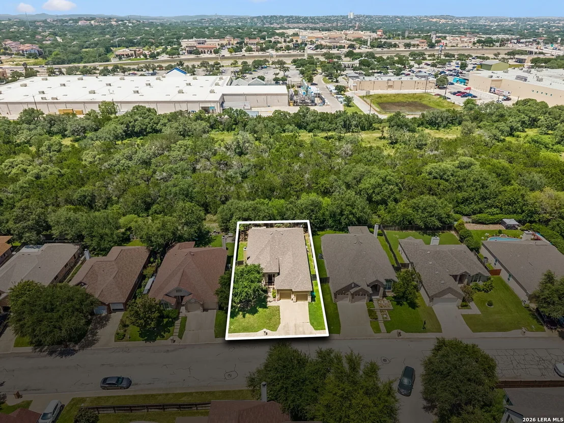 Photo of 1303 BLUFF FOREST