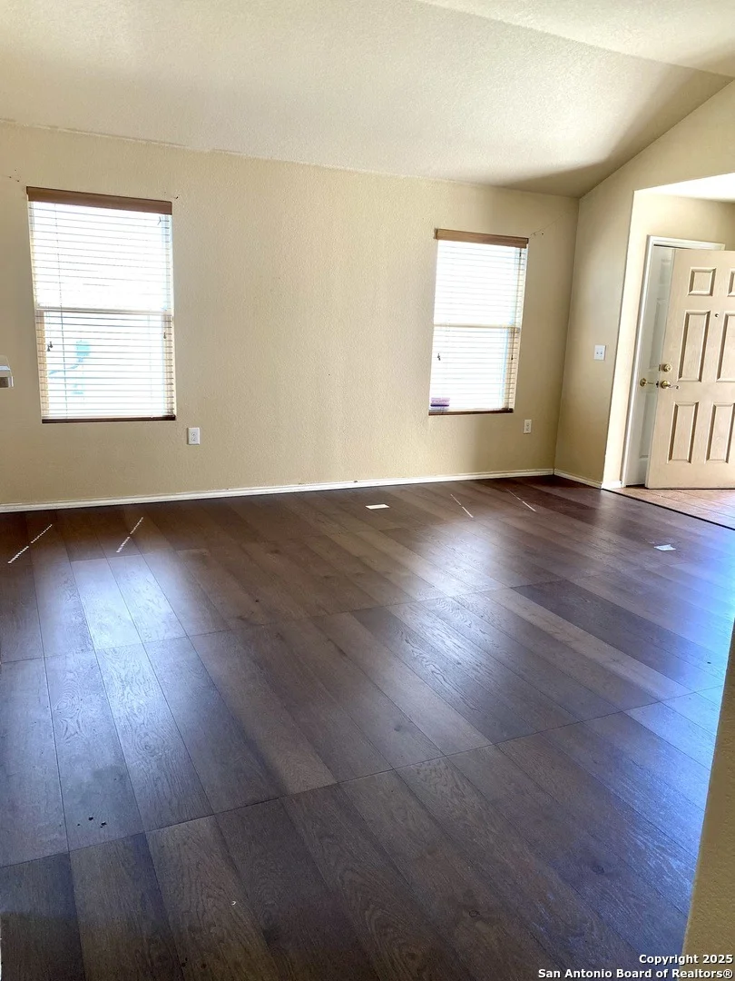 Photo of 8914 Mission BRK