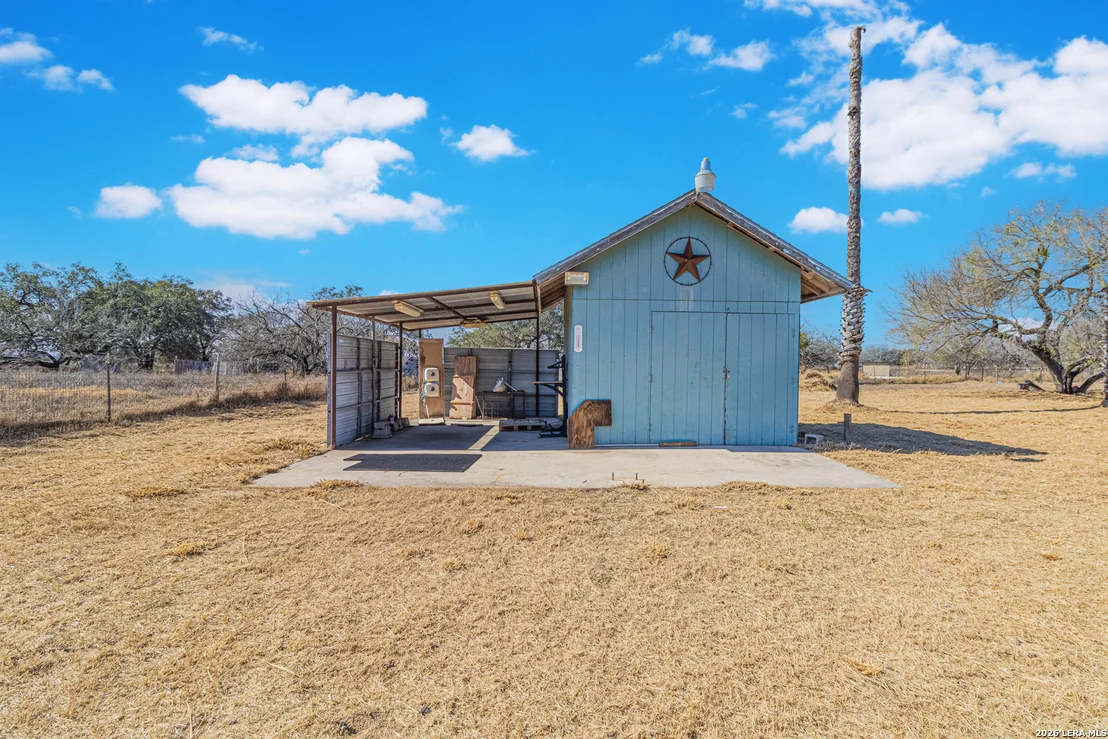 Photo of 18065 County Road 163