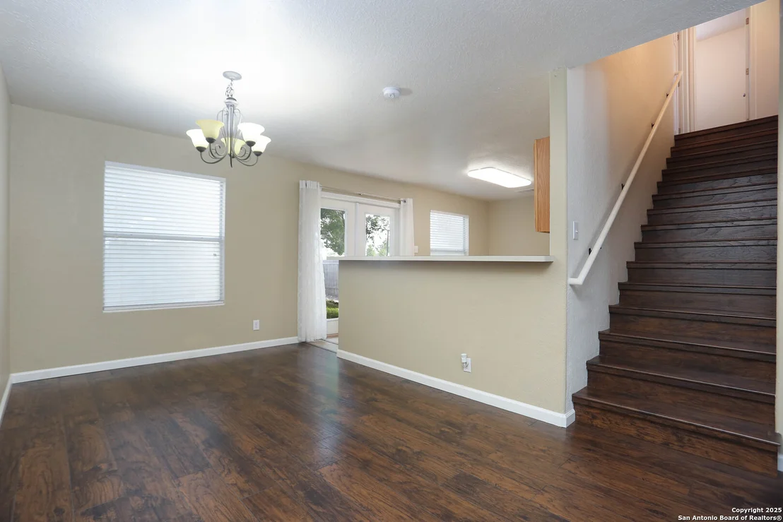 Photo of 7 Brieley Ln