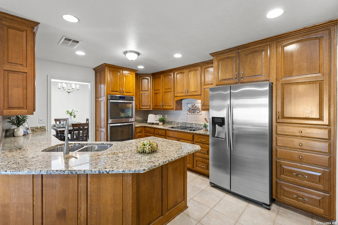 Photo of 6119 CRESCENT FLS