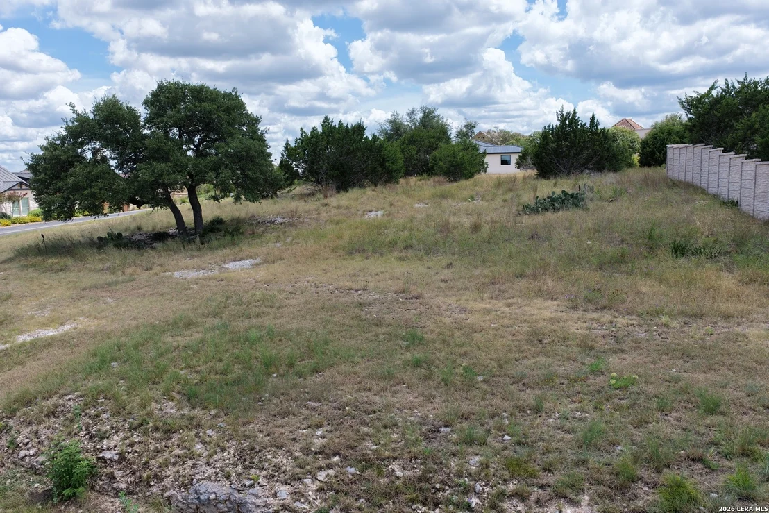 Photo of 533 HANNAH LN