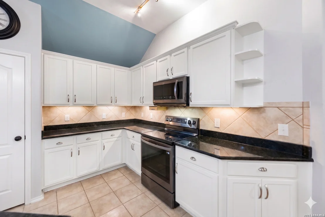 Photo of 2128 Stonehaven