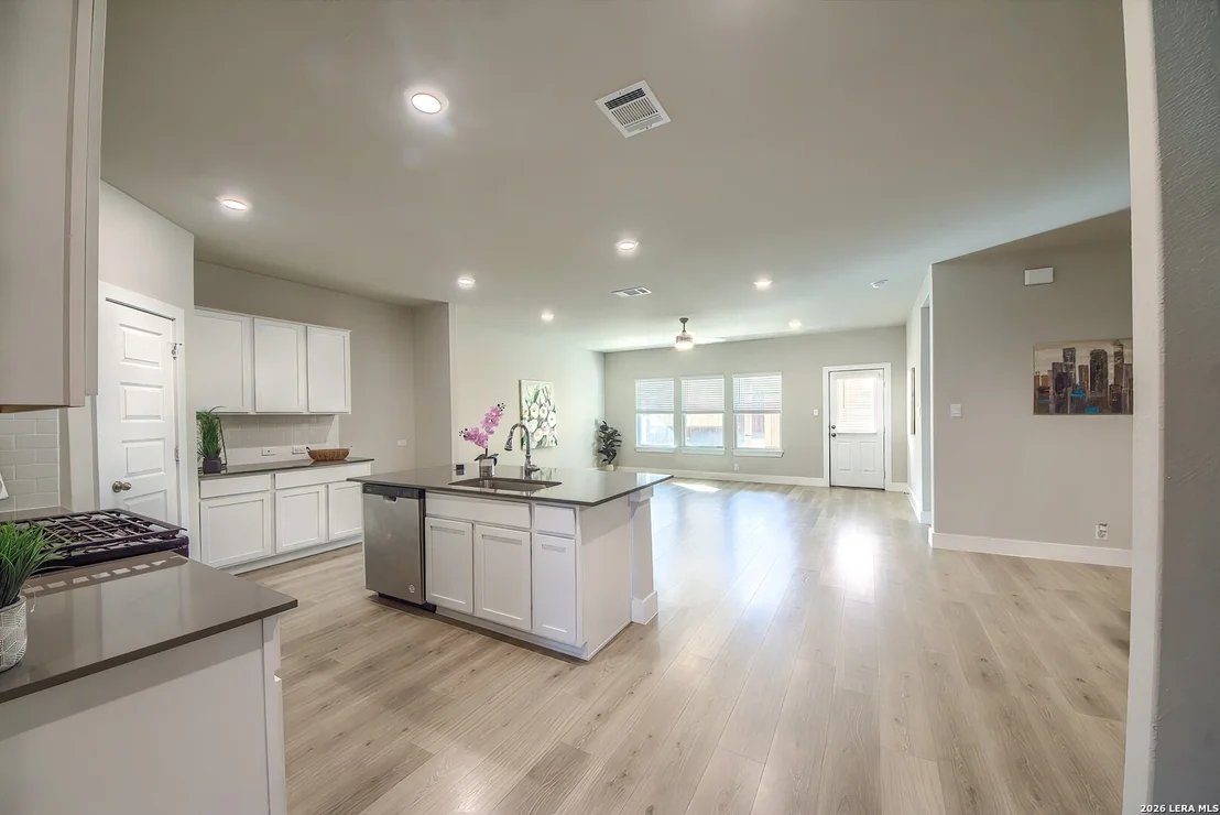 Photo of 21045 Rindle