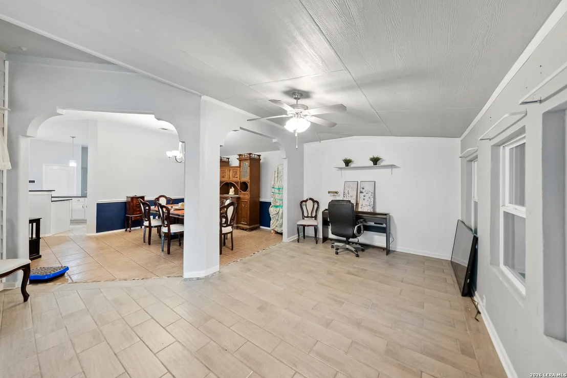 Photo of 2128 Stonehaven