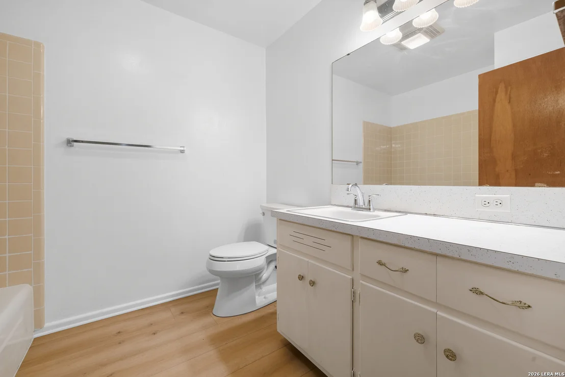 Photo of 814 Sunset Street