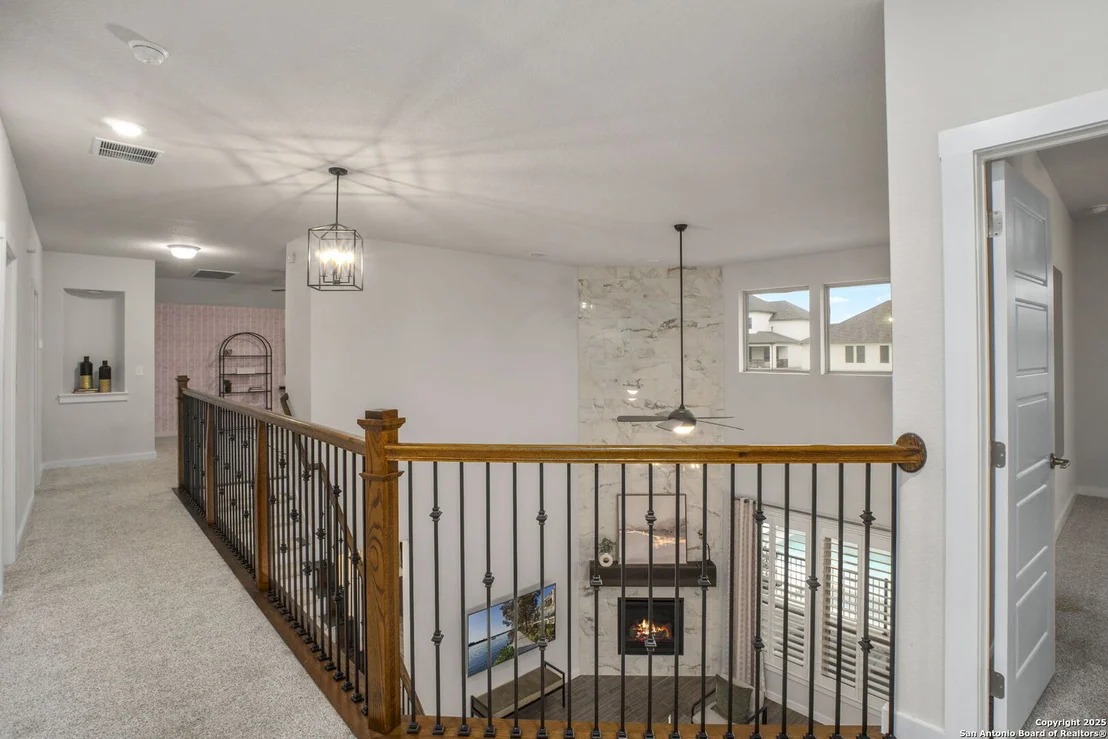Photo of 3827 Glenellen