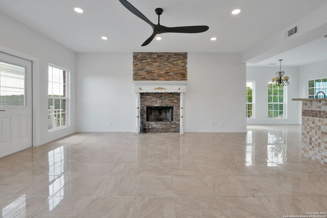 Photo of 11418 Lago Vista
