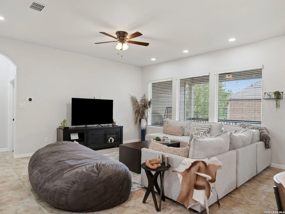 Photo of 12246 CHAMBERS CV