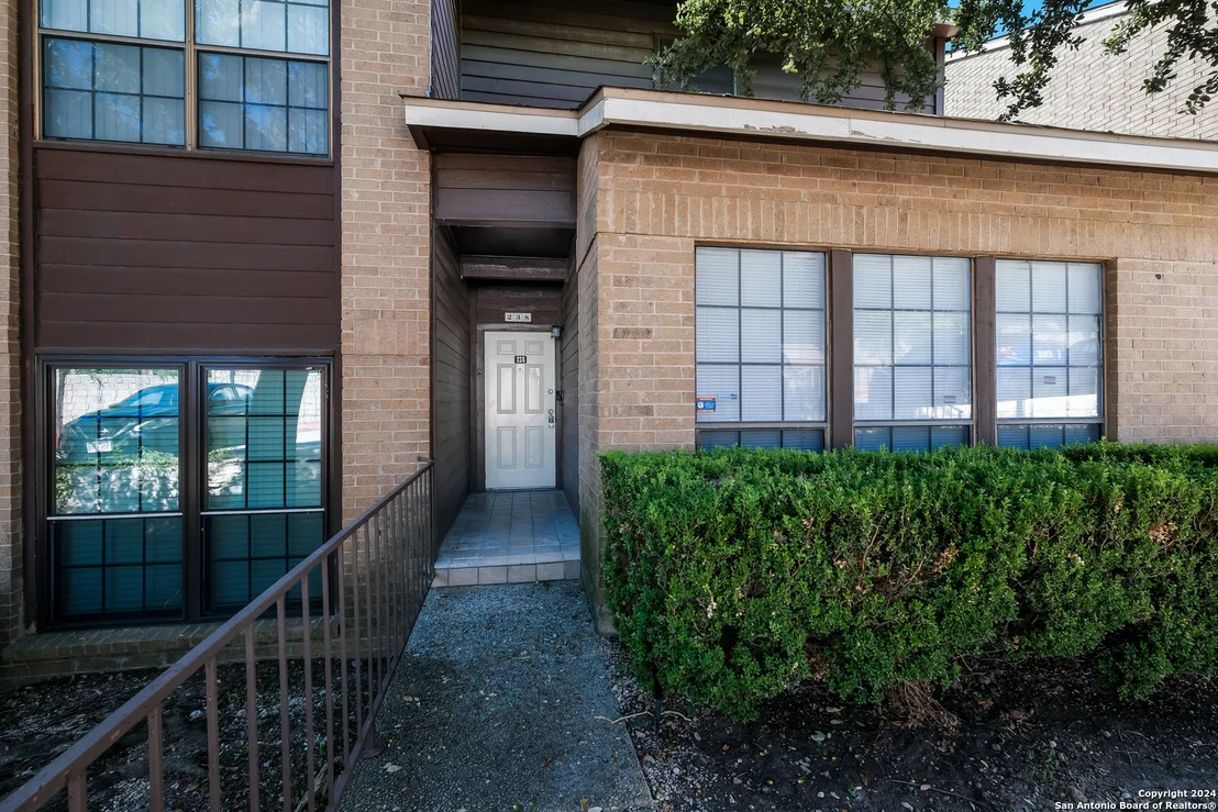 Photo of Unit 238 at 8633 DATAPOINT DR