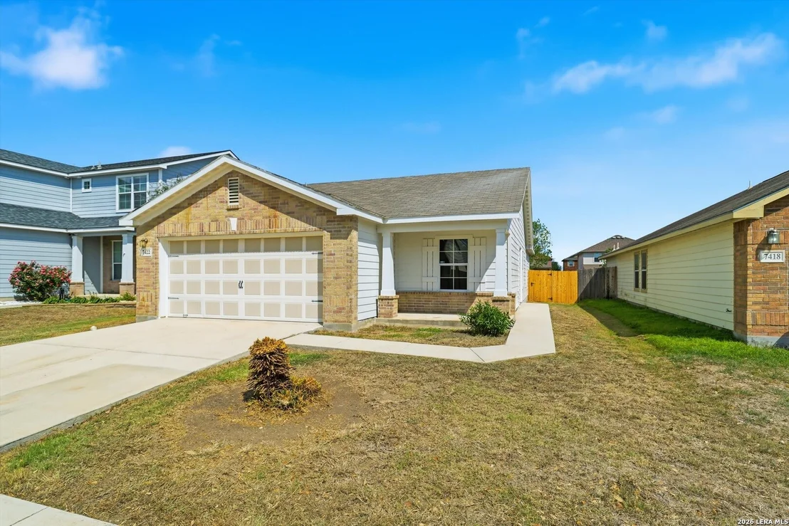 Photo of 7422 Copper Cliff