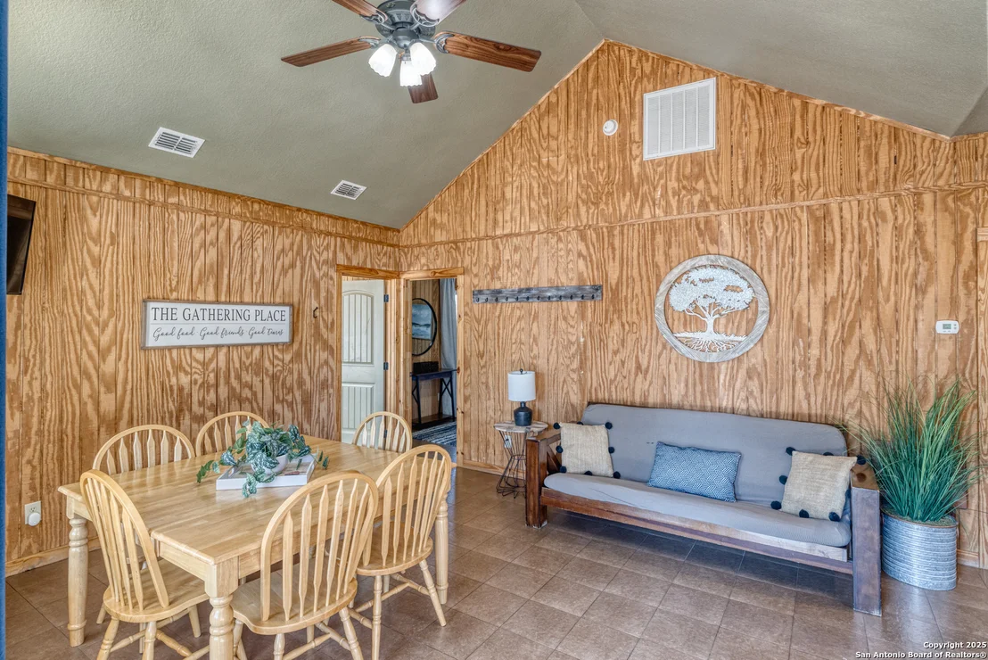 Photo of 1546 CR 348 (RIVER RD)