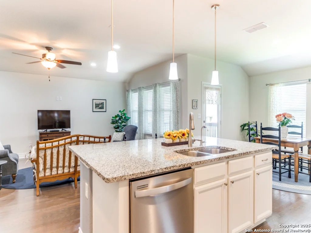 Photo of 110 Braeburn