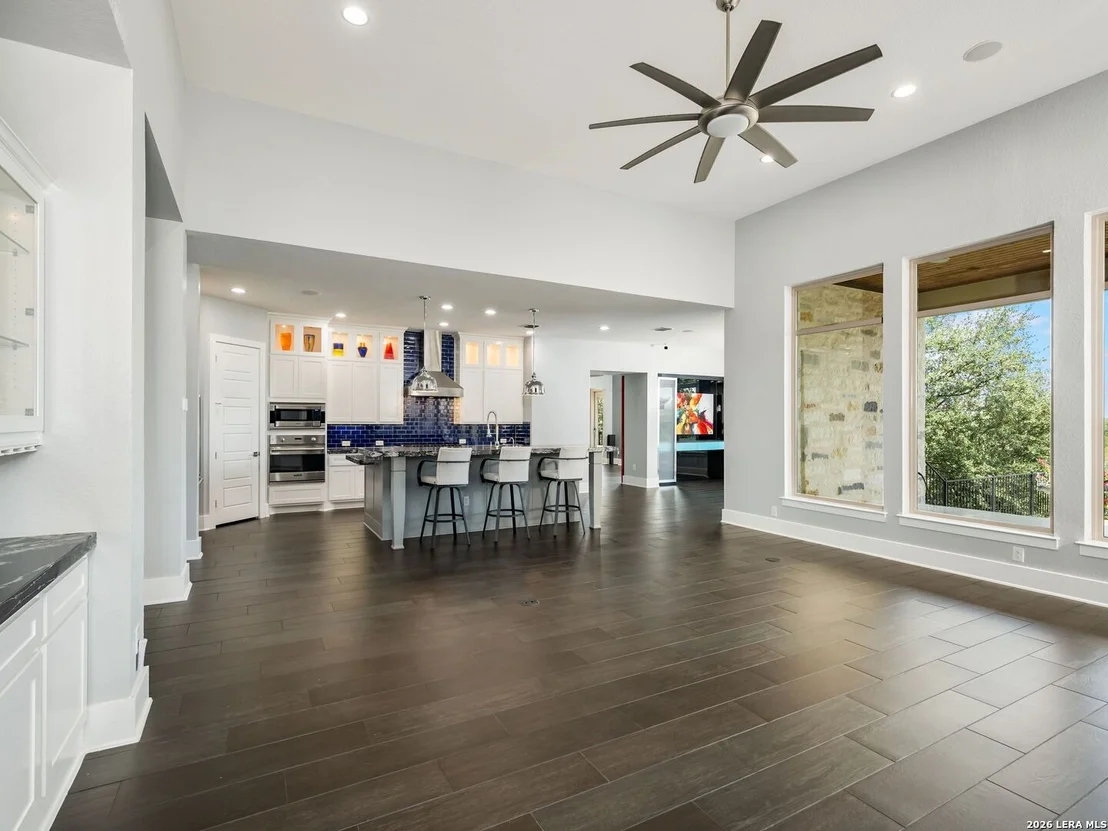 Photo of 8103 Vanity Hill