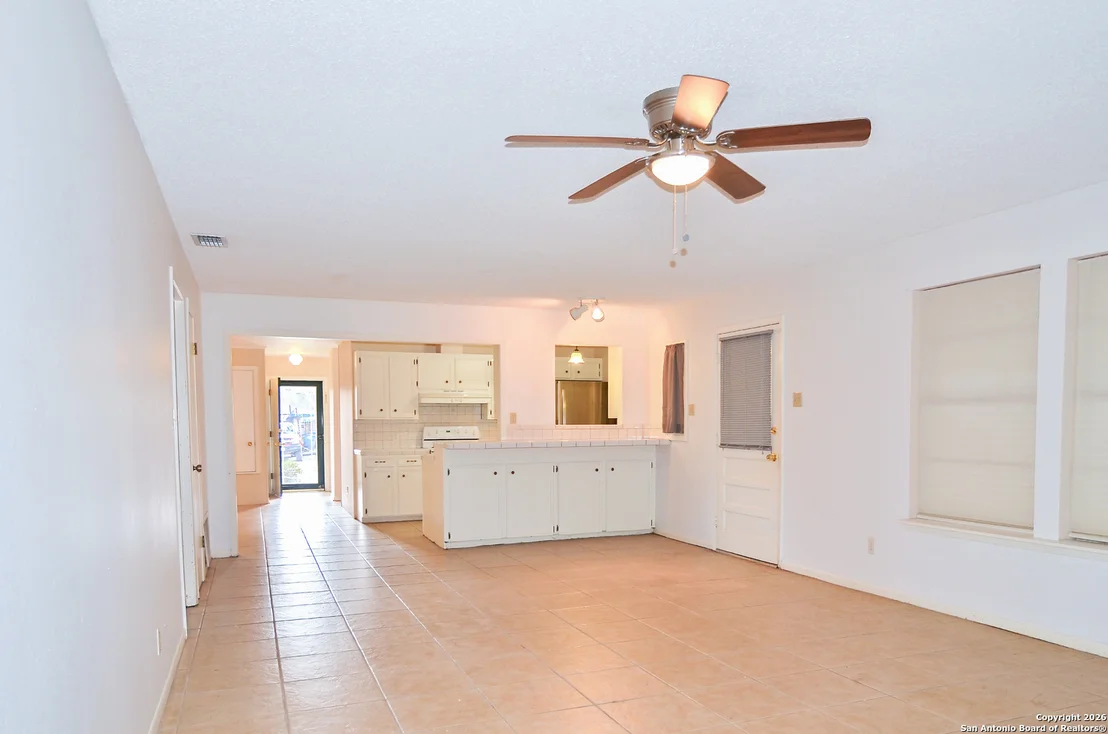 Photo of 1407 Mockingbird Lane