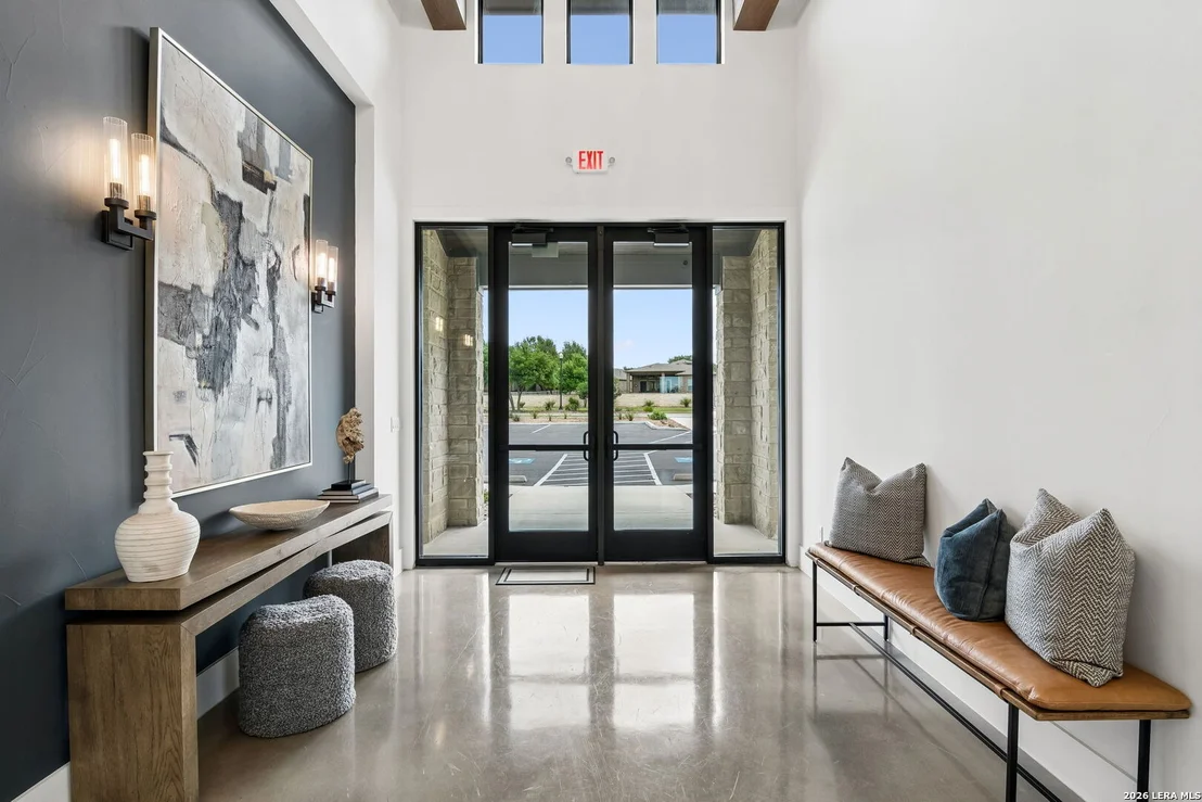 Photo of 121 Cimarron Crk