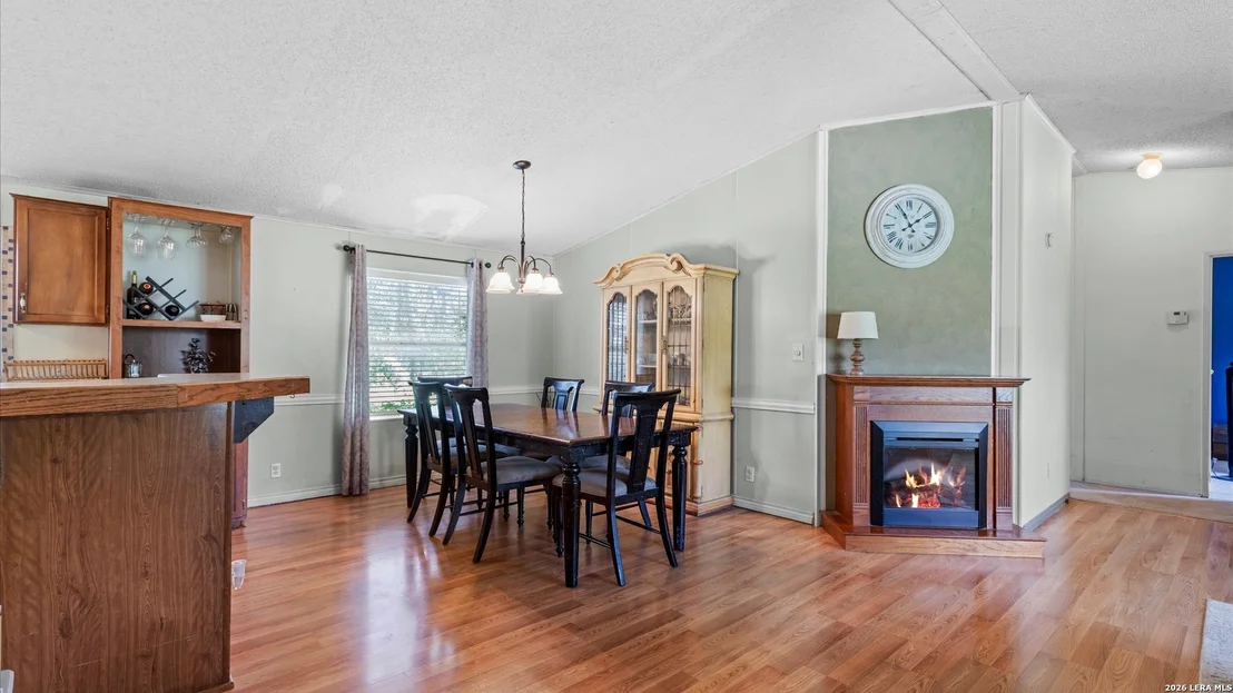 Photo of 164 OAK CV