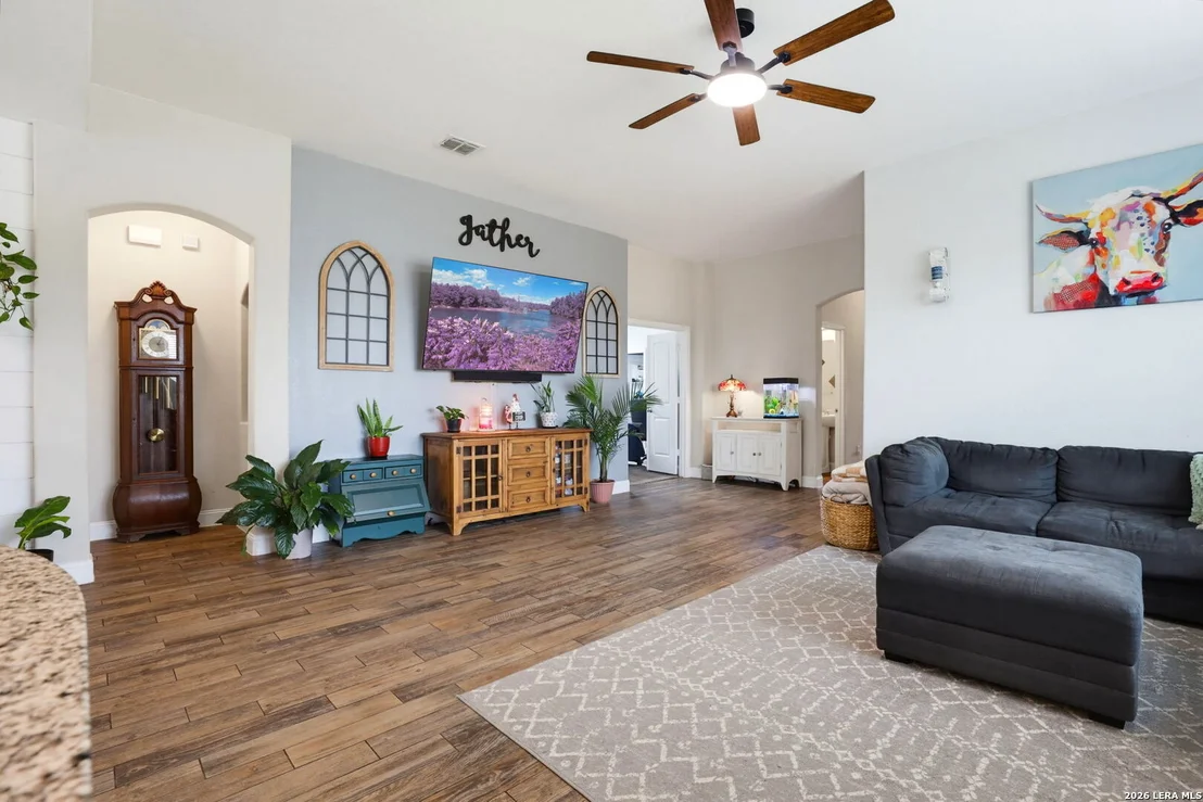 Photo of 1612 ALVIN CIR