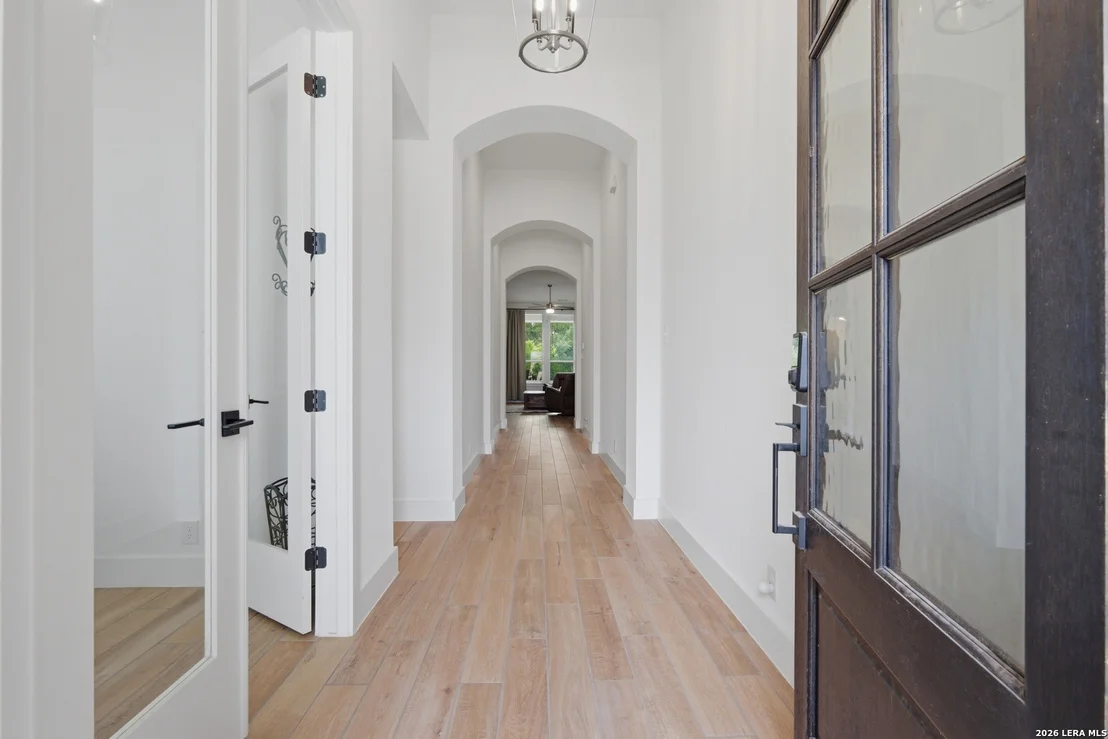 Photo of 10502 Merrick Run